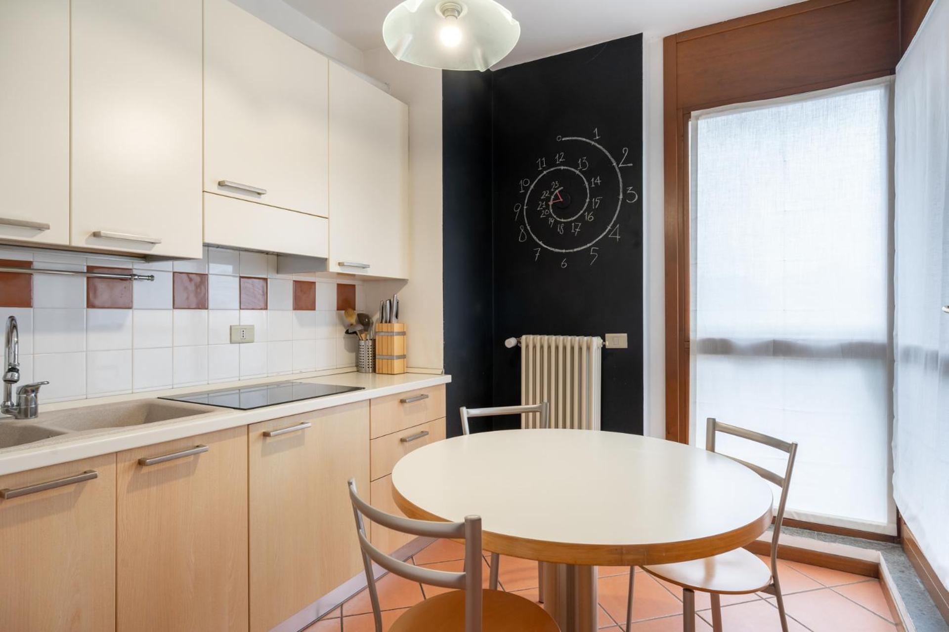 Spacious Bright Apartment Near City Center And Como Lake With Air Conditioning Lecco Eksteriør bilde
